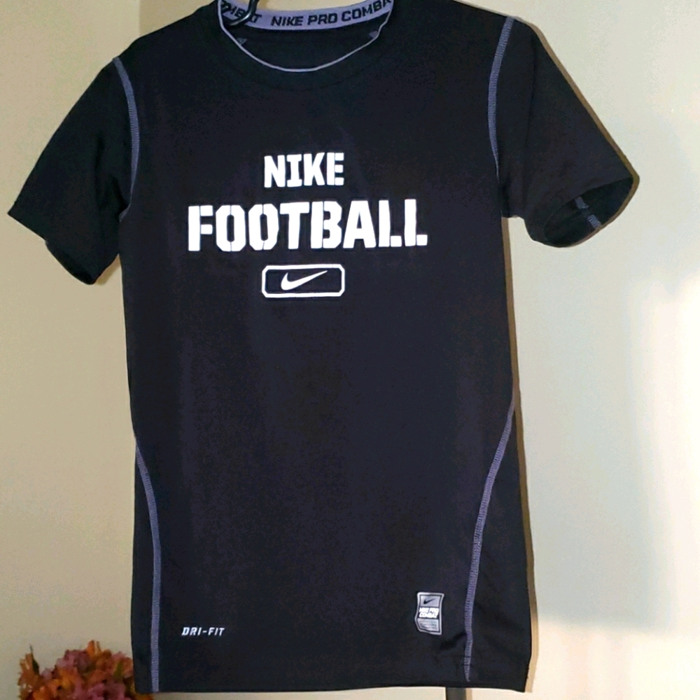 Boys  Nike shirt